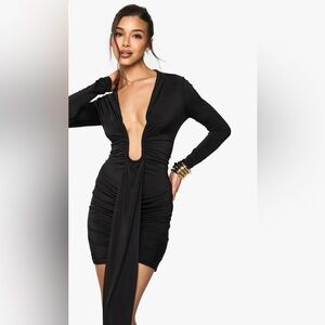 Ash KLOSET :NWOT BLACK MINI